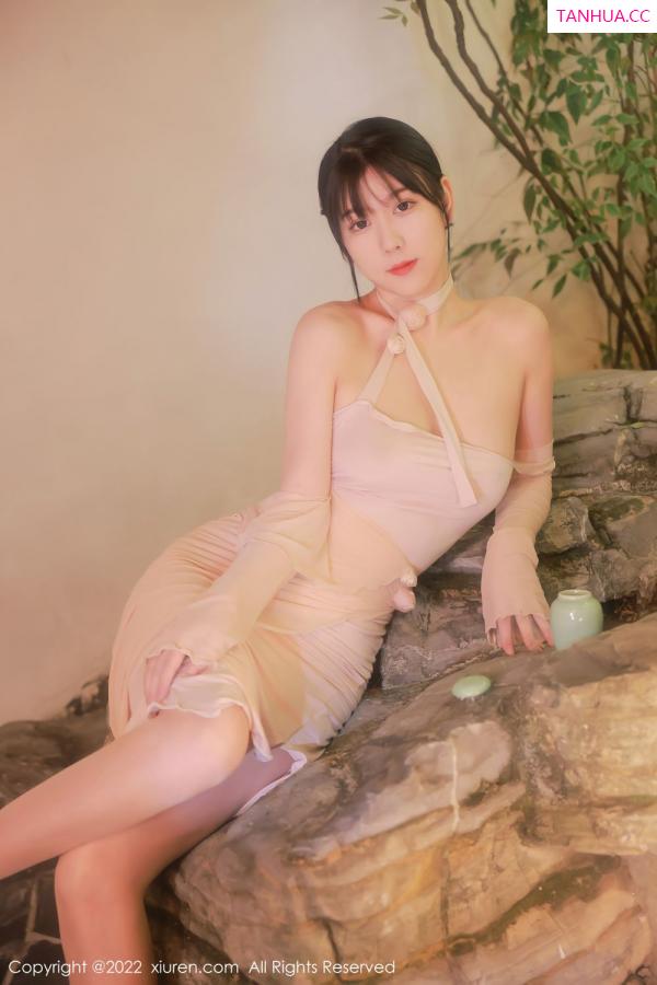 李雅柔  [XiuRen]高清写真图 2022.01.24 No.4503 李雅柔182CM第12张图片